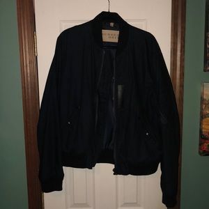 JUST LIKE NEW Burberry Bomber